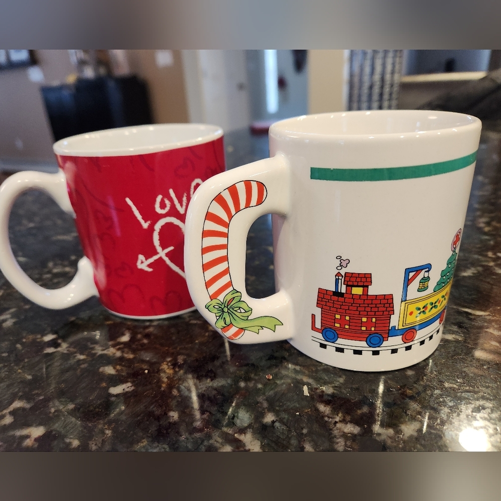 Love Heart Red Mug and Candy Train White Mug Duo - Picture 4 of 4